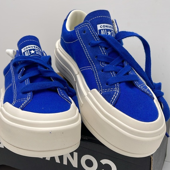 Converse Men’s CTAS CRUISE OX
BLUE/WHITE/EGRET A10441C Platforms Sneakers - Picture 6 of 16